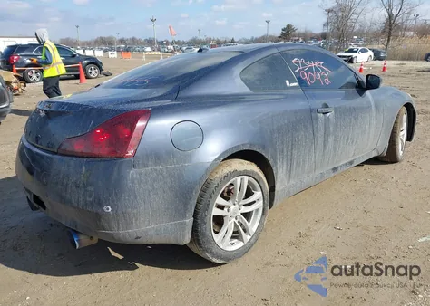 2010 Infiniti G37X из США, поврежденный, VIN JN1CV6EL6AM152186